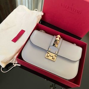 Authentic Valentino crossbody with chain and lock clasp lite blue with box